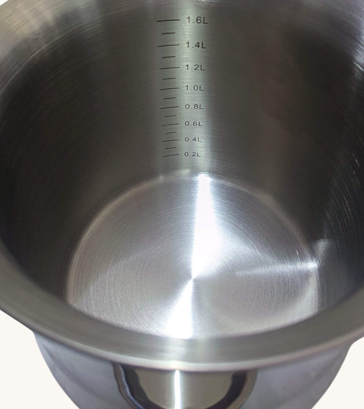 Oala de lapte cu capac si fluier, 1.6Litri