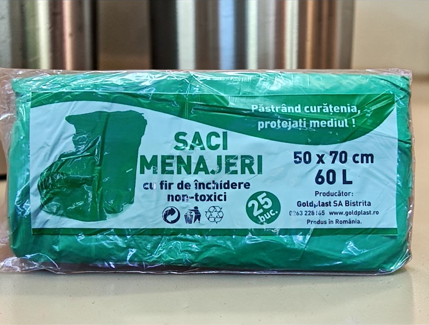 Saci menajeri 60Litri