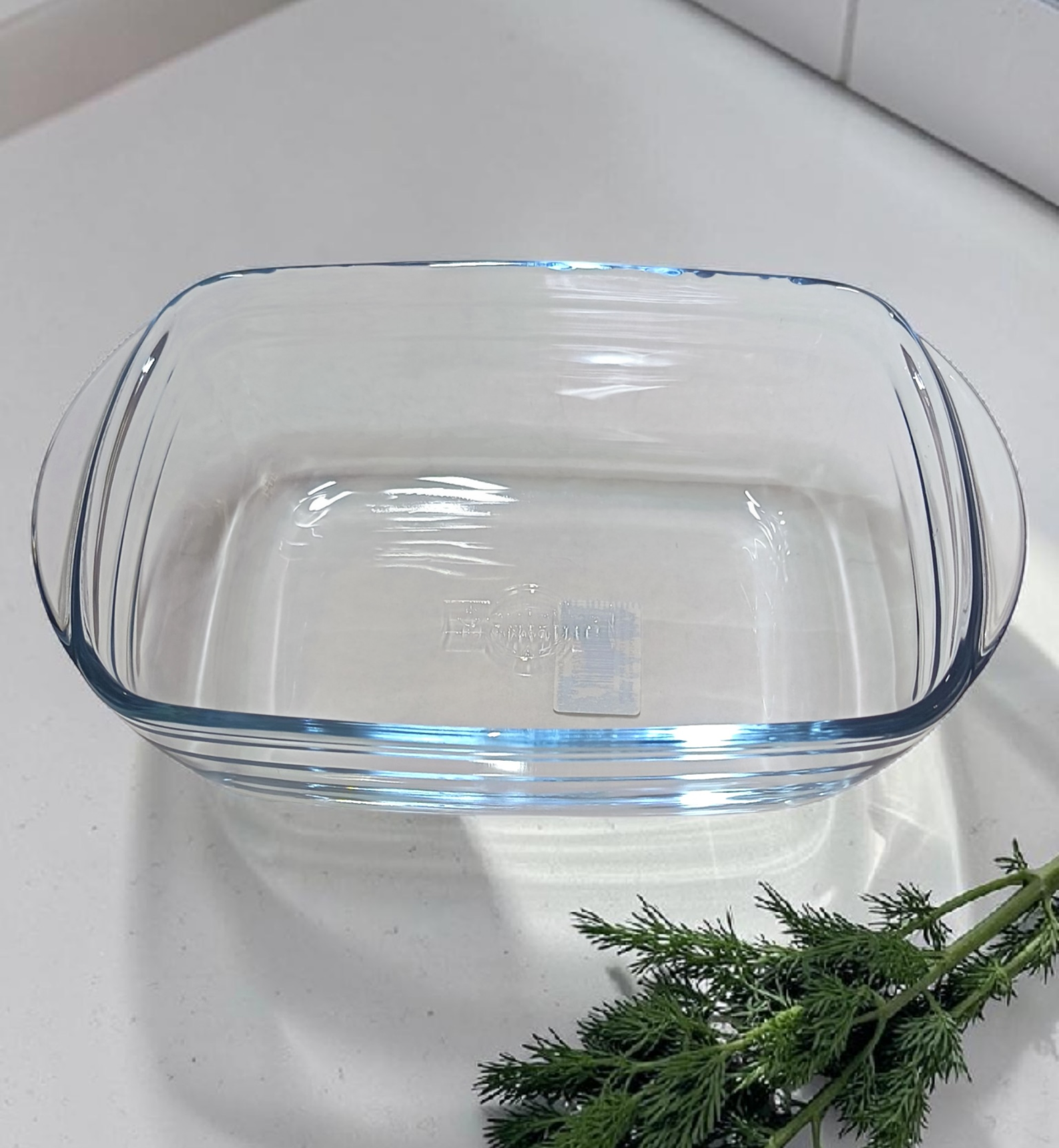 Recipient din sticla cu capac, 2.5Litri